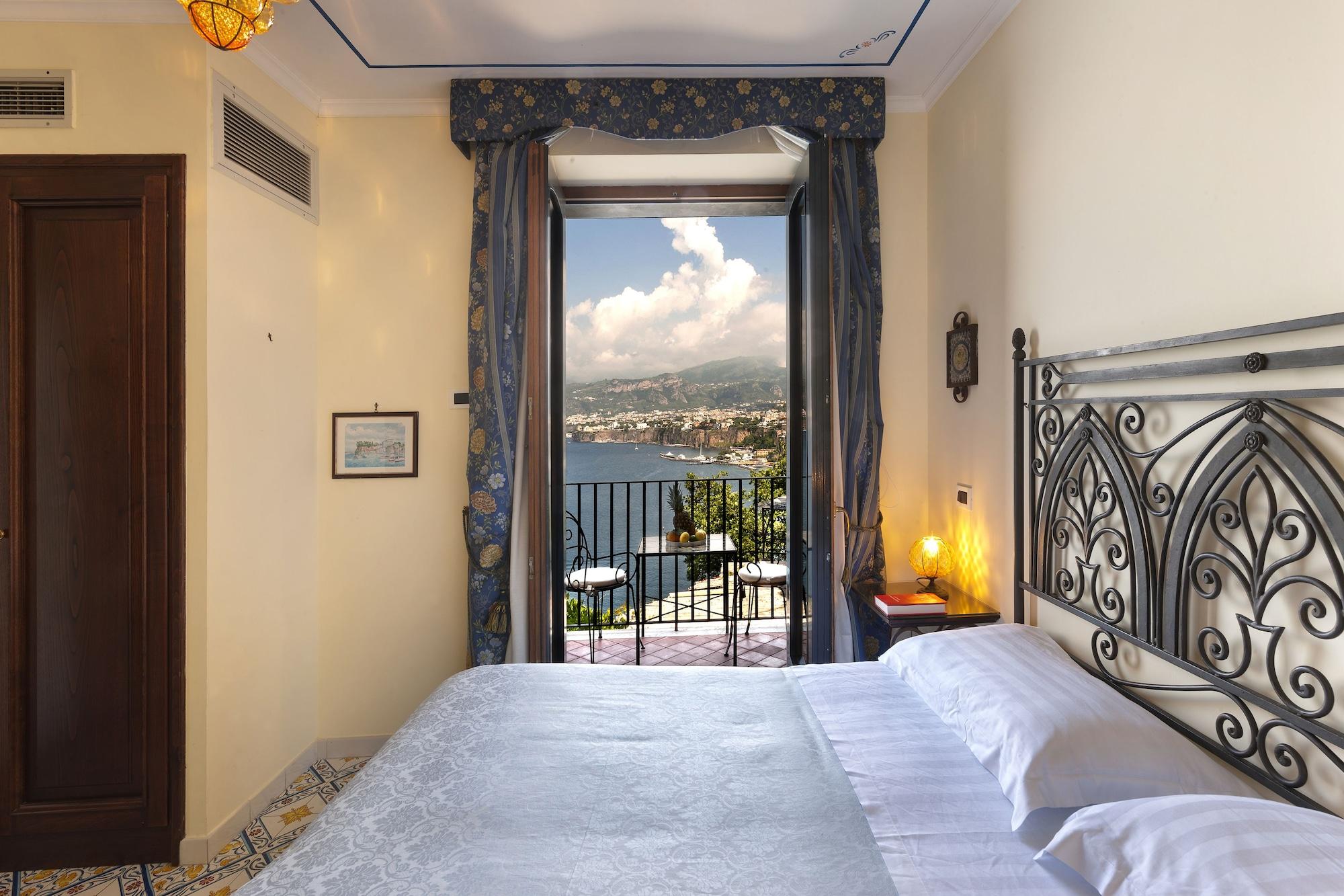 Hotel La Tonnarella Σορέντο Εξωτερικό φωτογραφία