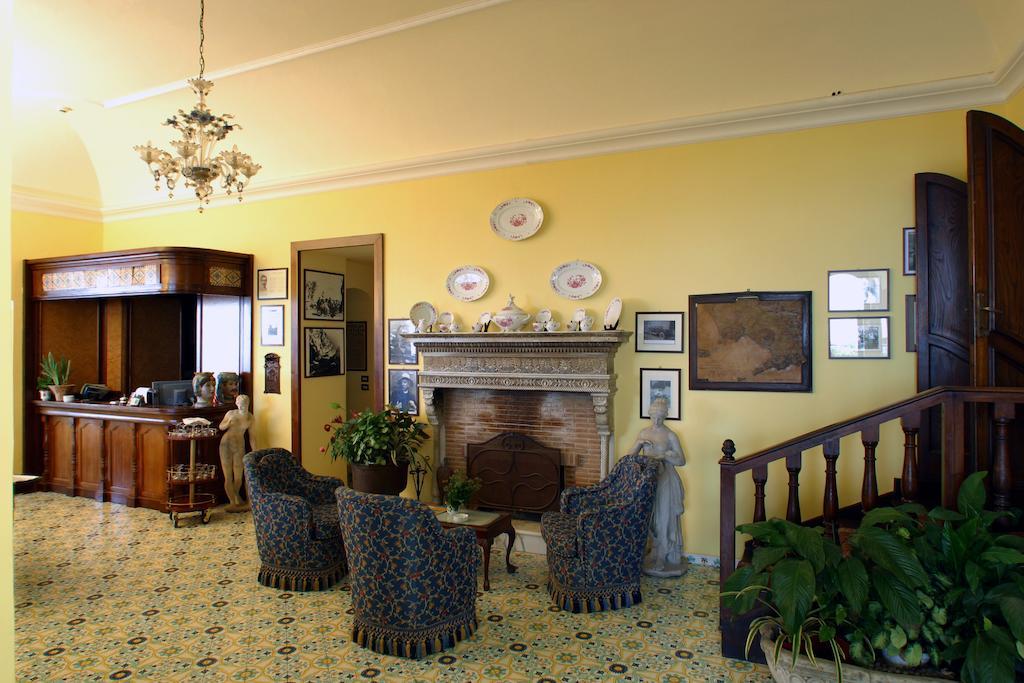 Hotel La Tonnarella Σορέντο Εξωτερικό φωτογραφία